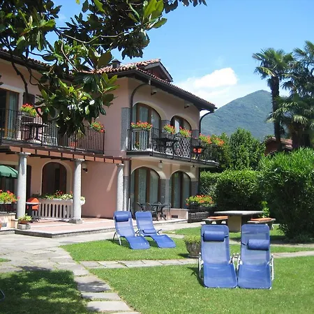Aparthotel Margherita Lake Maggiore